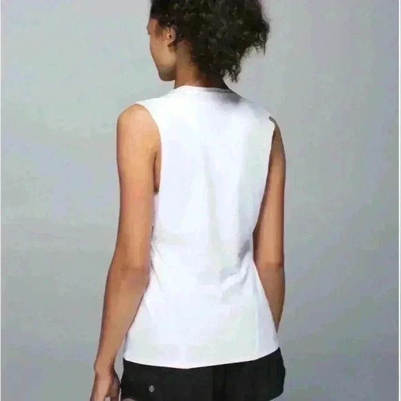 Lululemon Muscle Hustle Tee
White / Green 8 - Picture 2 of 11